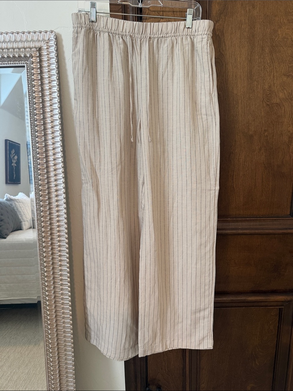 H&M Beige Pinstripe Drawstring Pants